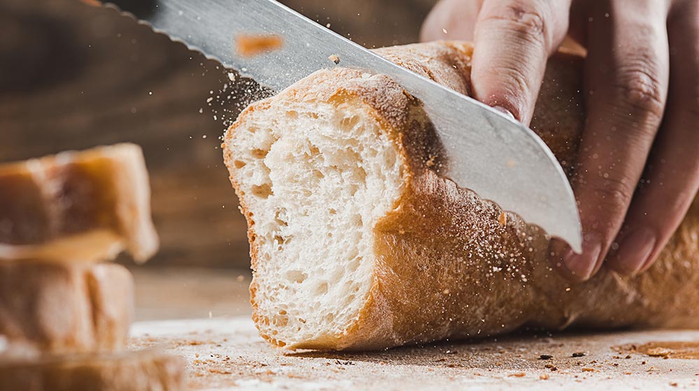 Cutting bread | Feature | Beat the Wheat and Lose the Weight