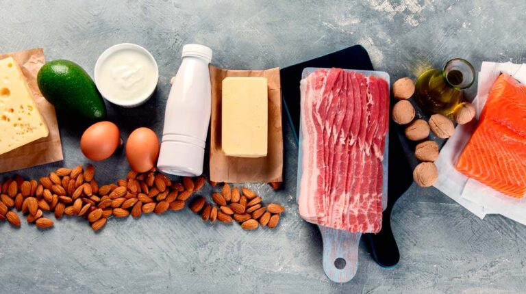 keto-diet-recommended-food-meat-fish-nuts-dairy-eggs-cream | feature | What Is a Well Formulated Keto Diet Meal Plan?